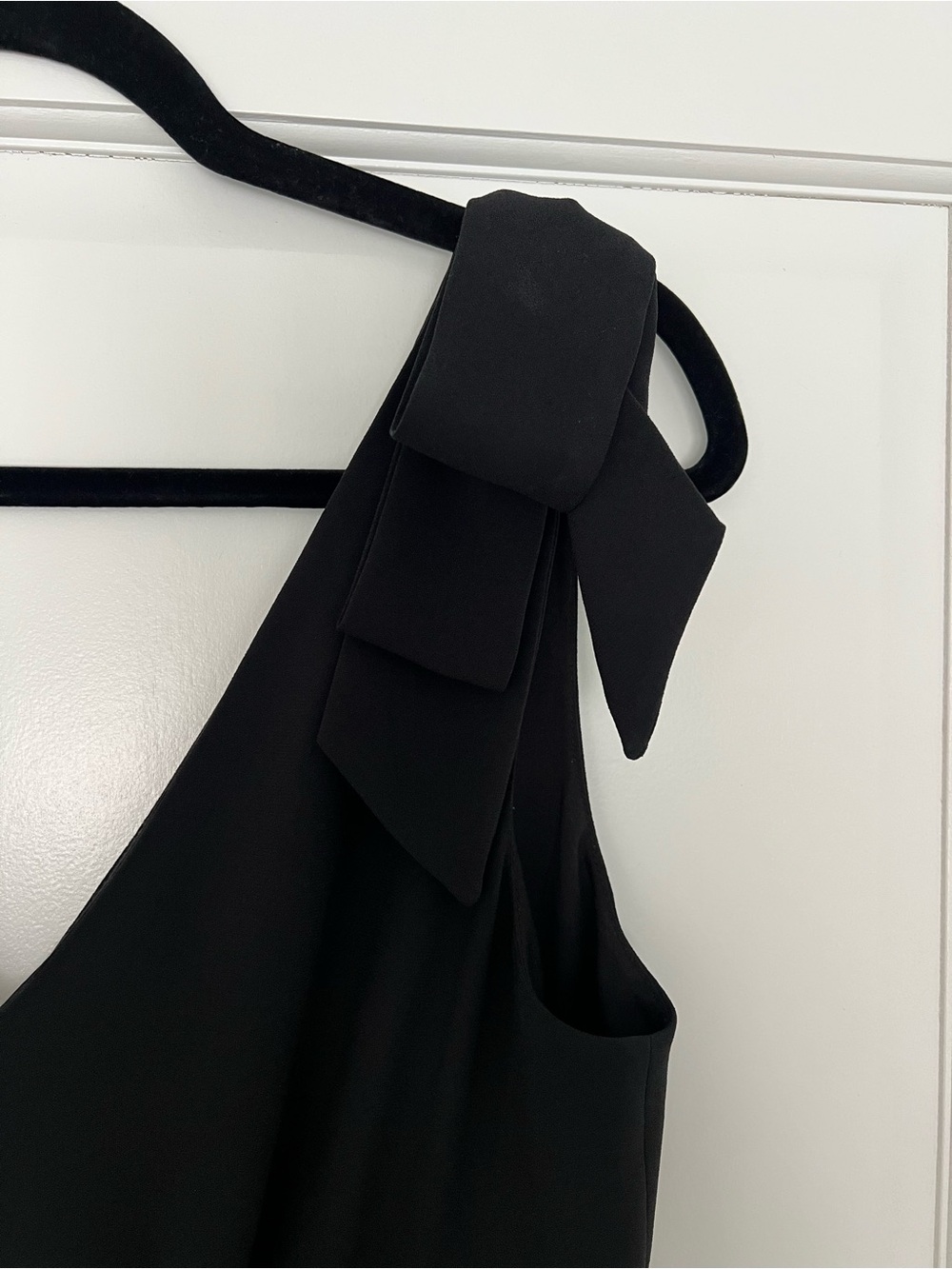 J Crew Black Sleeveless Midi Romper with V-Neck and Bow Sleeves - Picture 7 of 8